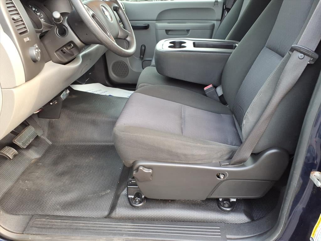 Used 2010 Chevrolet Silverado 1500 W/T RWD image 15