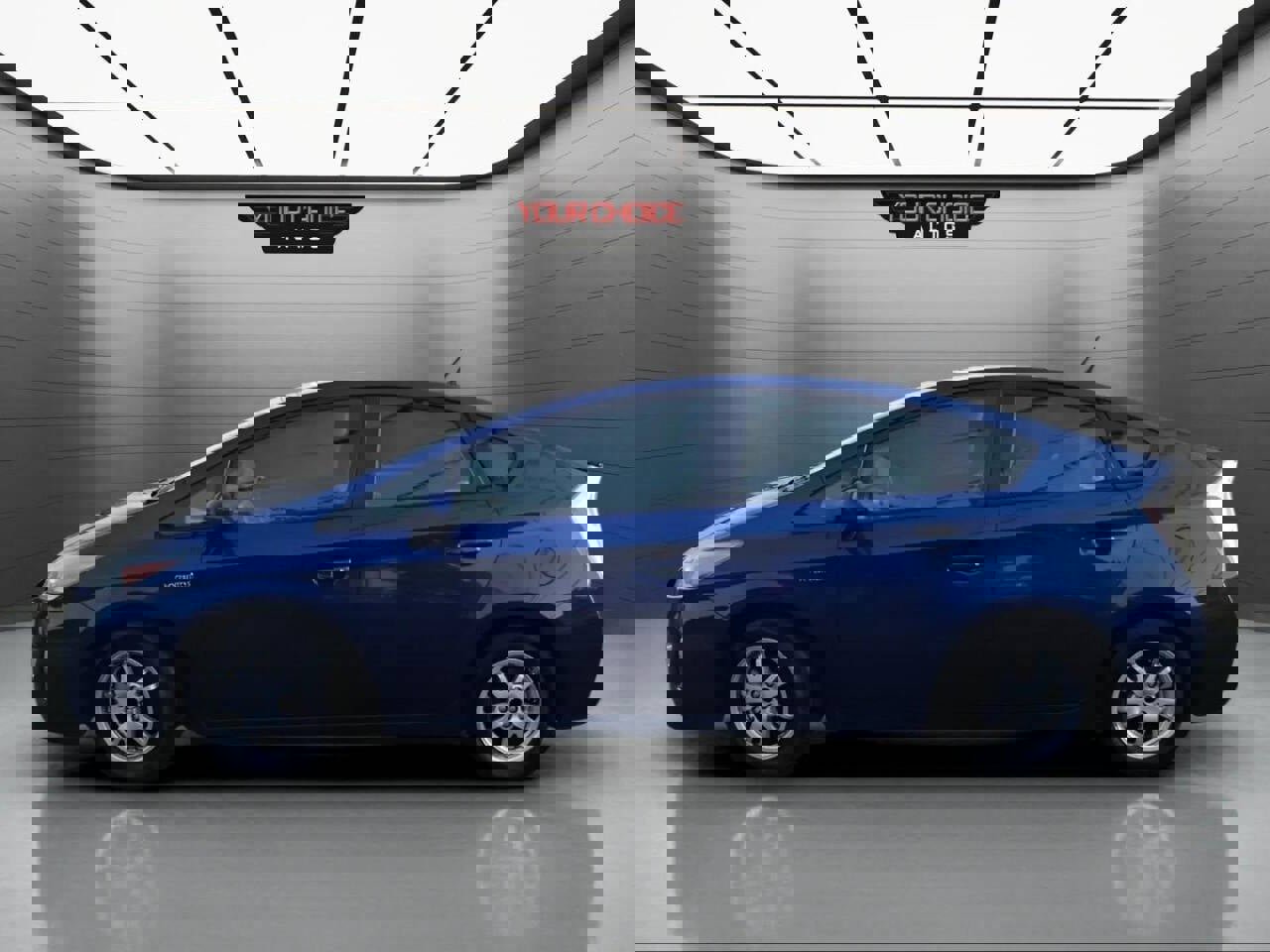 Used 2011 Toyota Prius Four w/ Solar Roof Pkg image 2