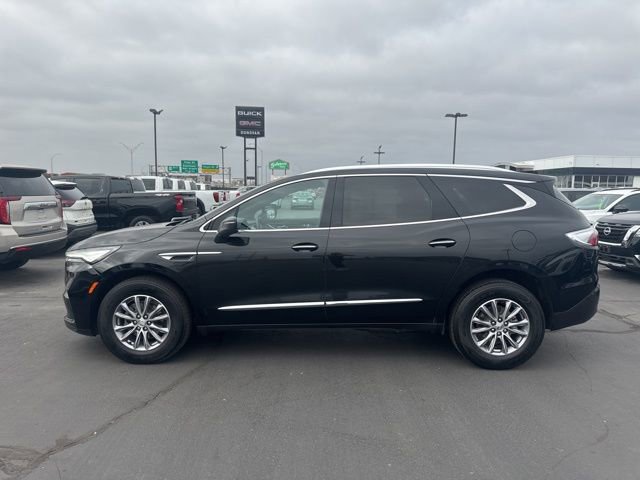 Used 2024 Buick Enclave Premium image 8