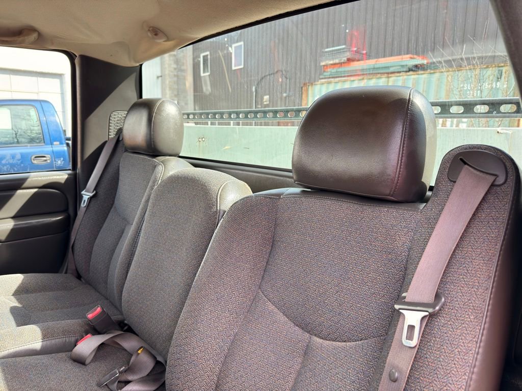 Used 2007 Chevrolet Silverado 2500 W/T image 18