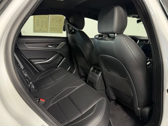 Certified 2023 Jaguar XF R-Dynamic SE AWD/4WD image 20
