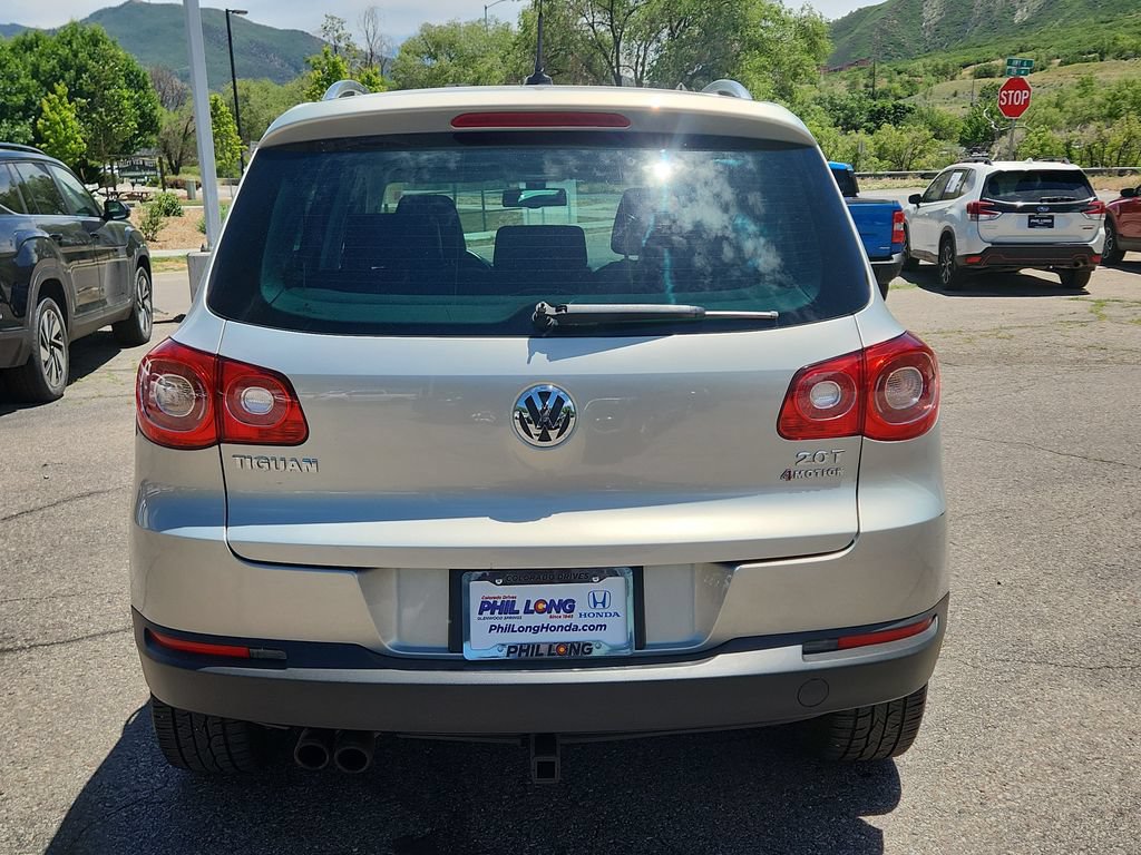 Used 2011 Volkswagen Tiguan S AWD/4WD image 4
