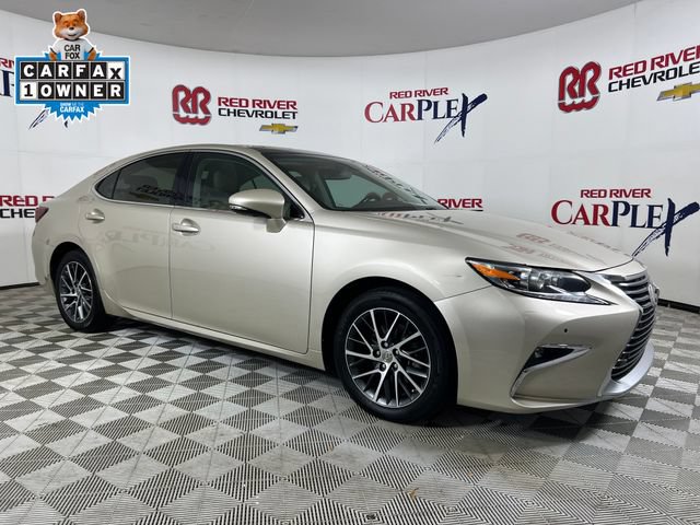 Used 2017 Lexus ES 350 w/ Luxury Package