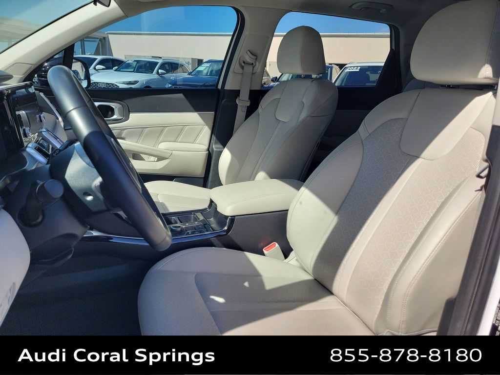 Used 2022 Kia Sorento SX AWD/4WD image 15
