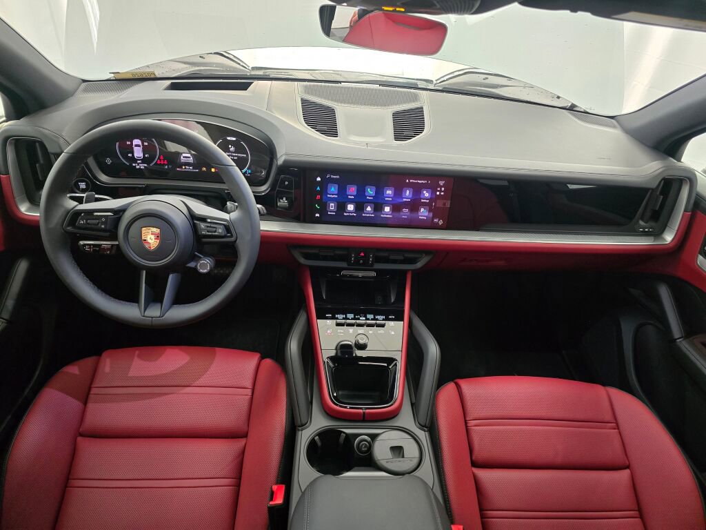 New 2026 Porsche Cayenne image 19