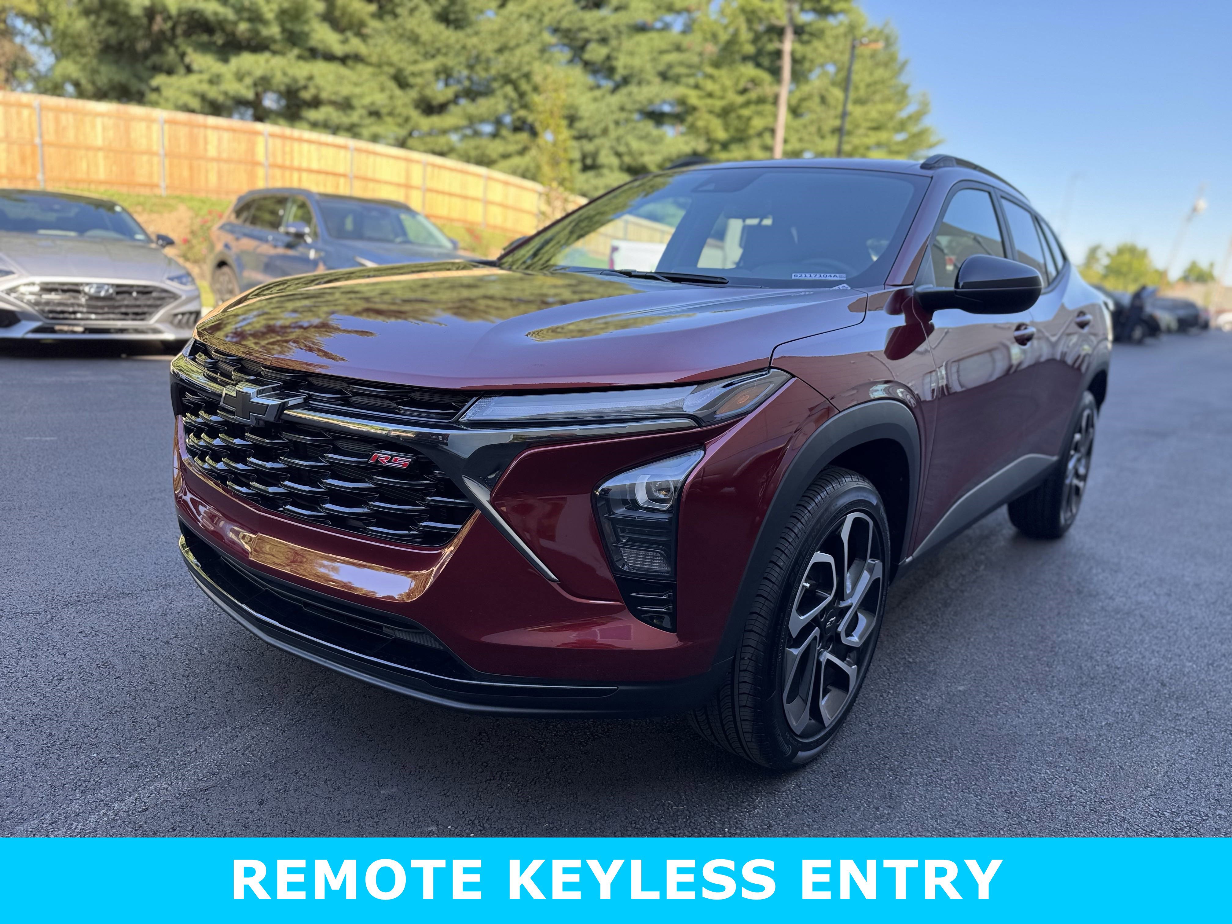 Used 2025 Chevrolet Trax RS w/ Driver Confidence Package image 30