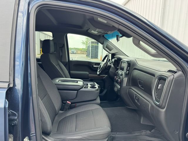 Used 2020 Chevrolet Silverado 1500 LT w/ Texas Edition image 15