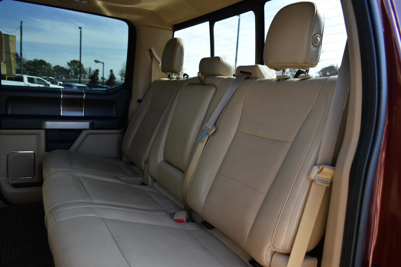 Used 2015 Ford F150 Lariat w/ Equipment Group 502A Luxury AWD/4WD image 28