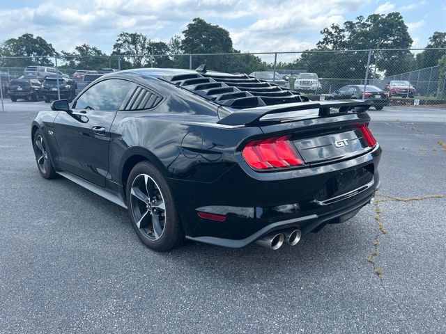 Used 2022 Ford Mustang GT RWD image 3