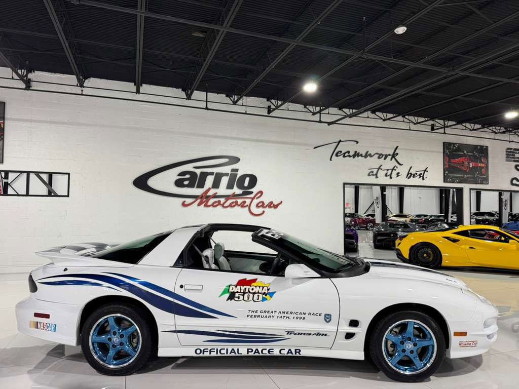 Used 1999 Pontiac Firebird Formula image 8