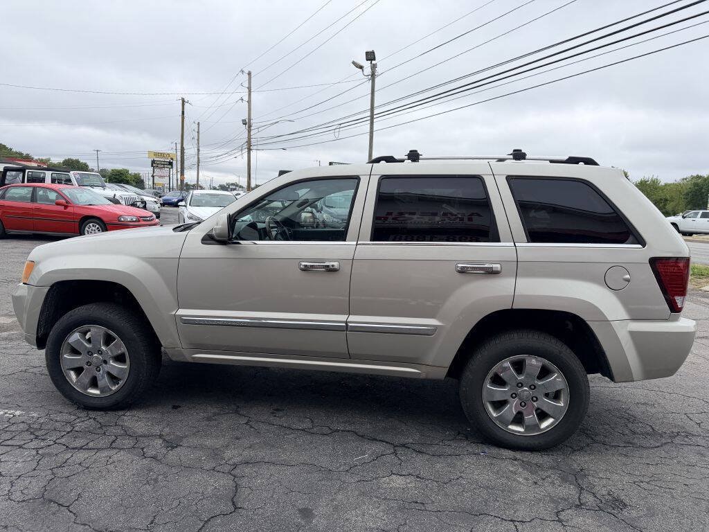Used 2008 Jeep Grand Cherokee Overland AWD/4WD image 3