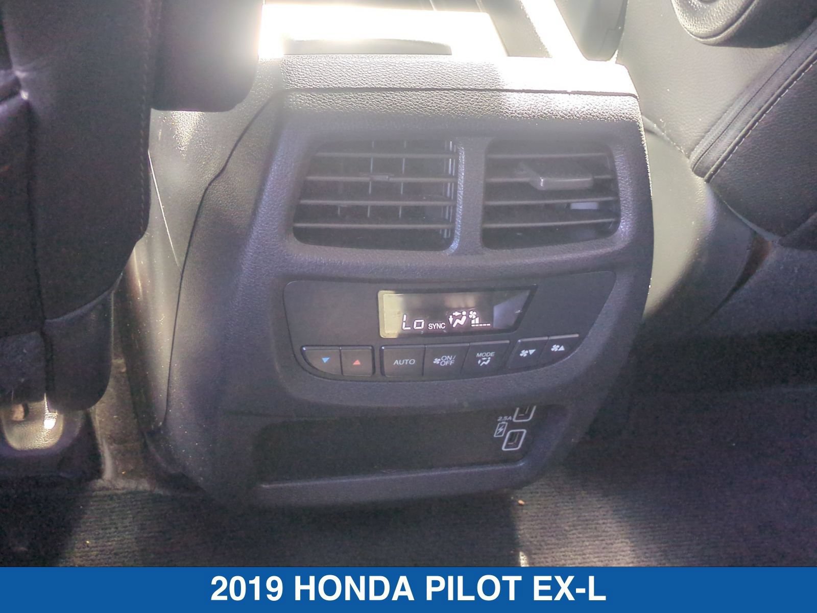 Used 2019 Honda Pilot EX-L image 32