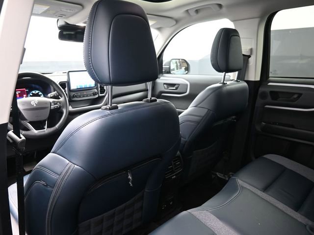 Used 2023 Ford Bronco Sport Outer Banks w/ Tech Package AWD/4WD image 35