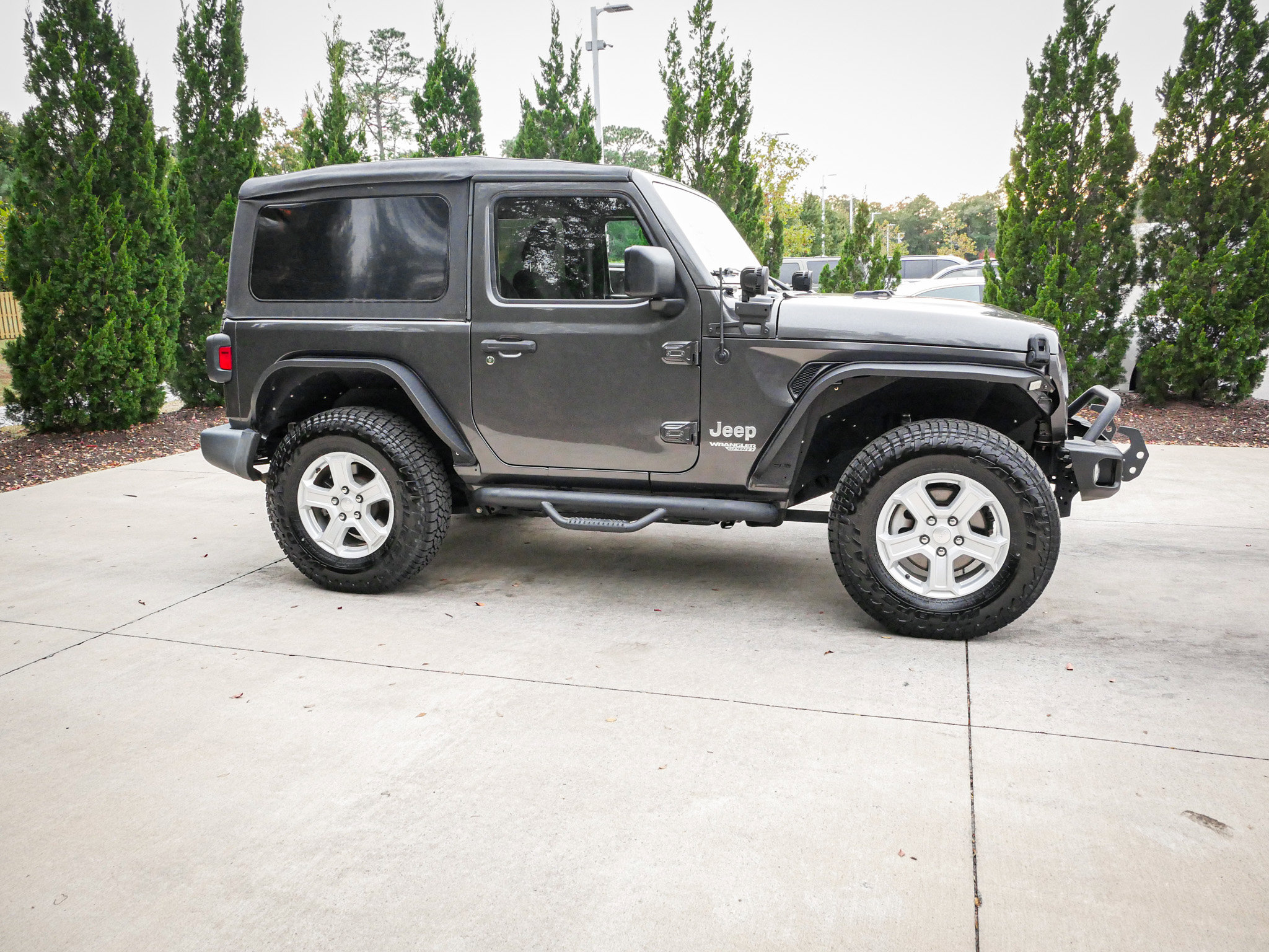 Used 2020 Jeep Wrangler Sport AWD/4WD image 11