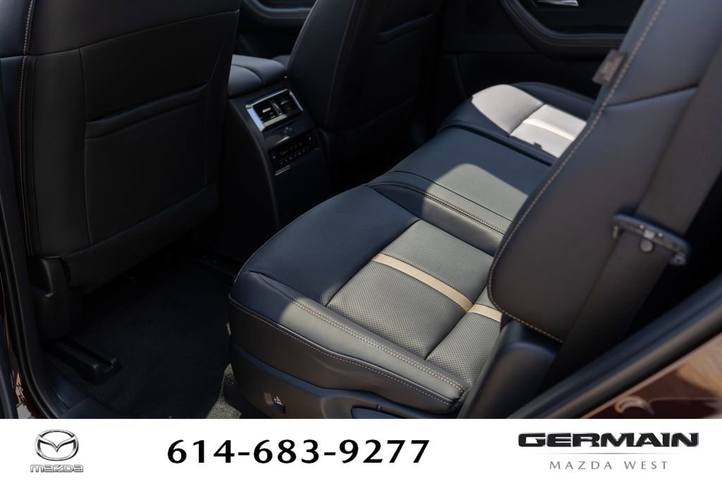 New 2026 MAZDA CX-90 Plug-In Hybrid w/ Premium Plus AWD/4WD image 32