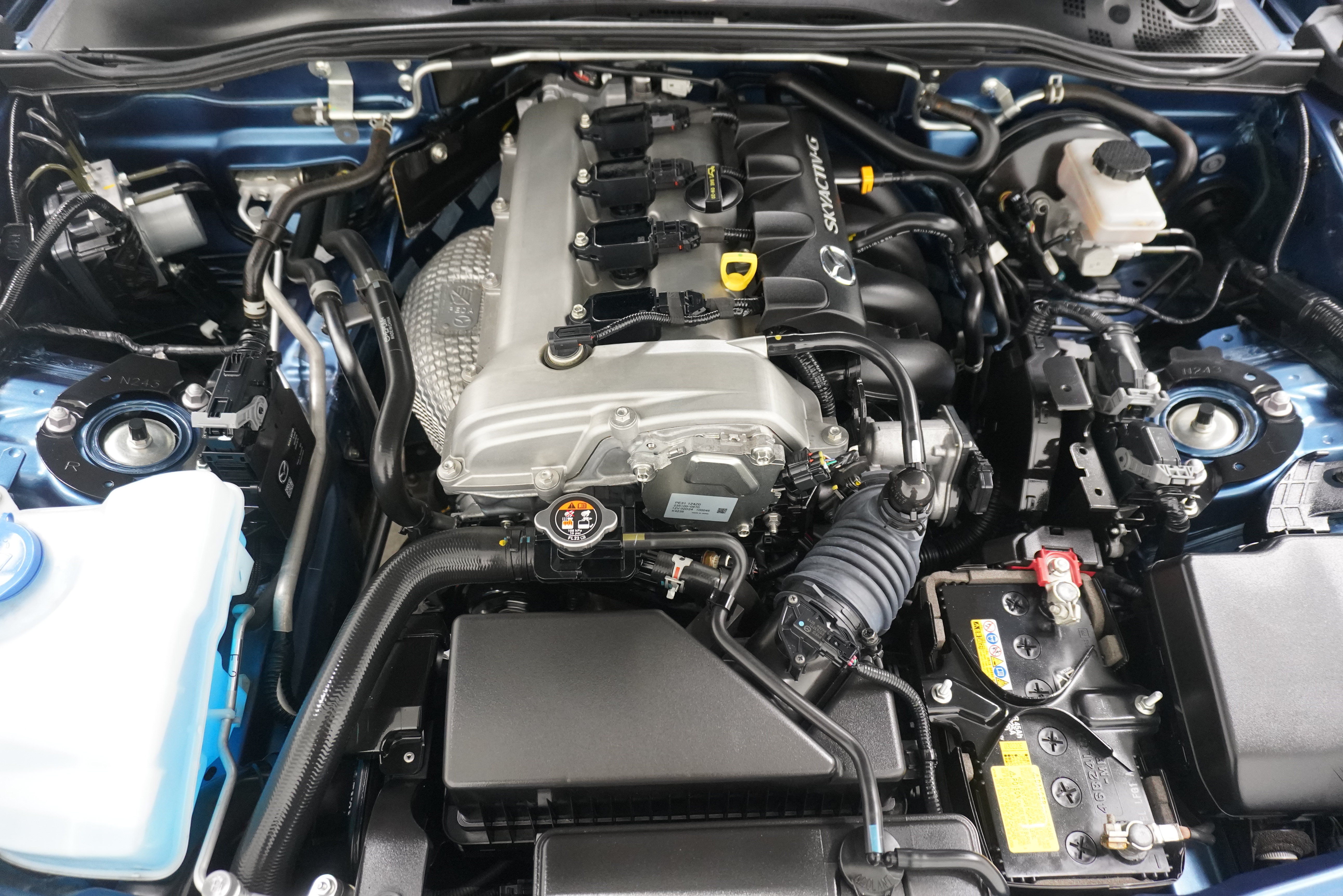 Used 2020 MAZDA MX-5 Miata RF Grand Touring RWD image 27