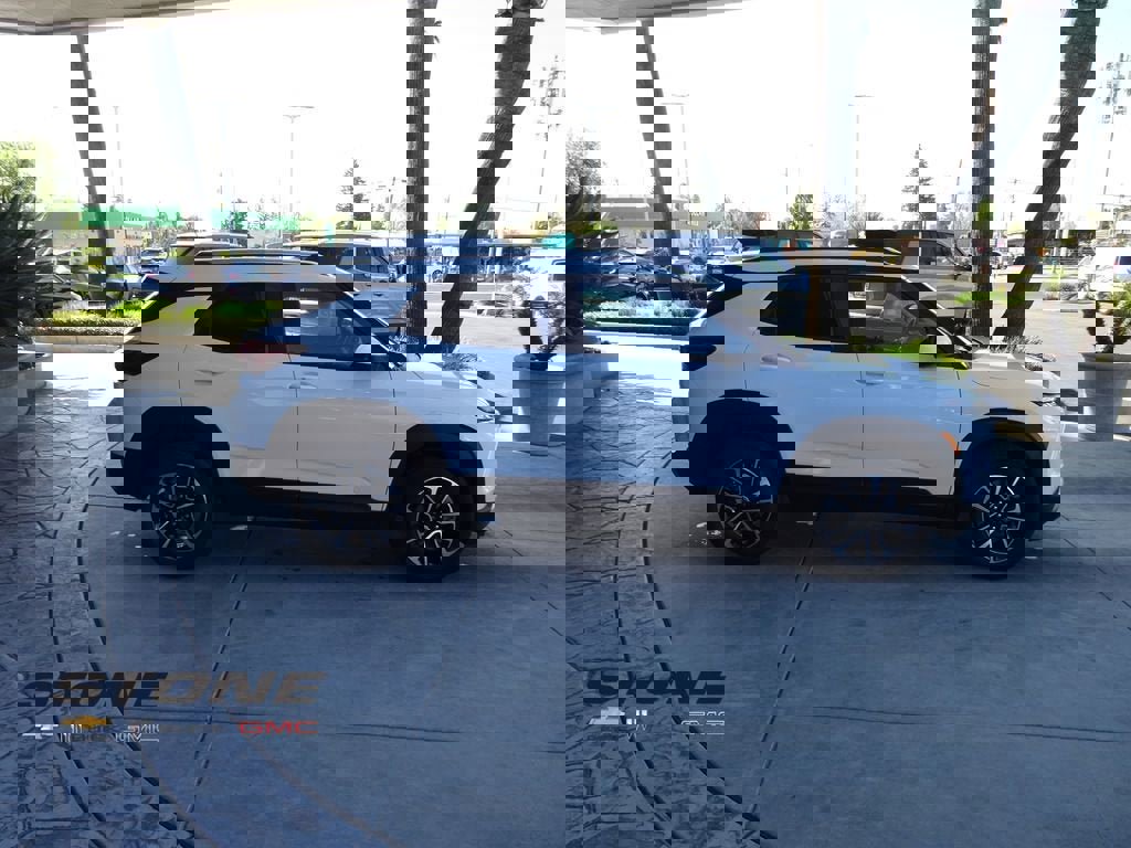 New 2026 Chevrolet TrailBlazer LT w/ Convenience Package image 9