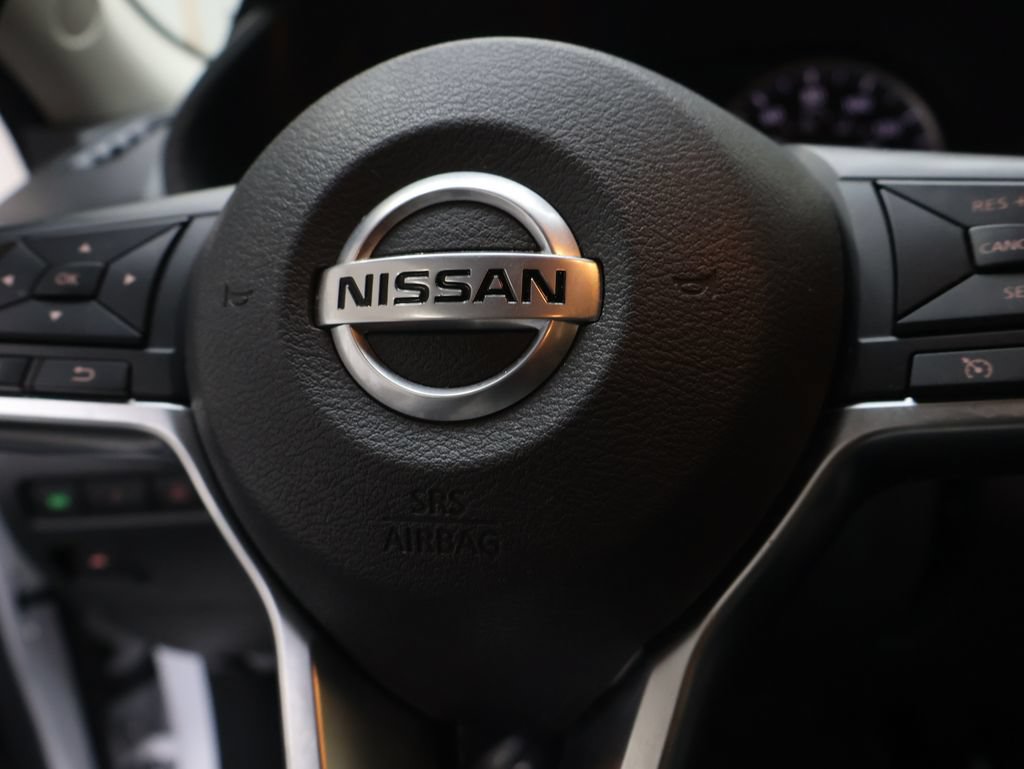 Used 2023 Nissan Sentra SV w/ All-Weather Package FWD image 21