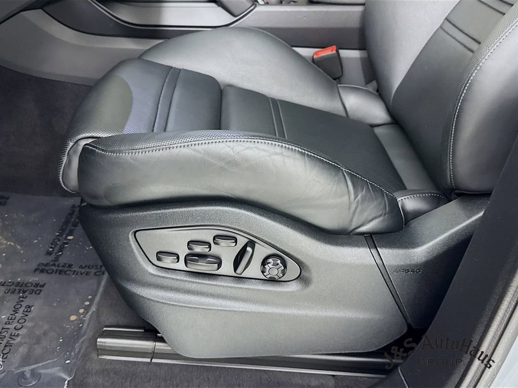 Used 2024 Porsche Cayenne S w/ Premium Package Plus (PP1) image 26