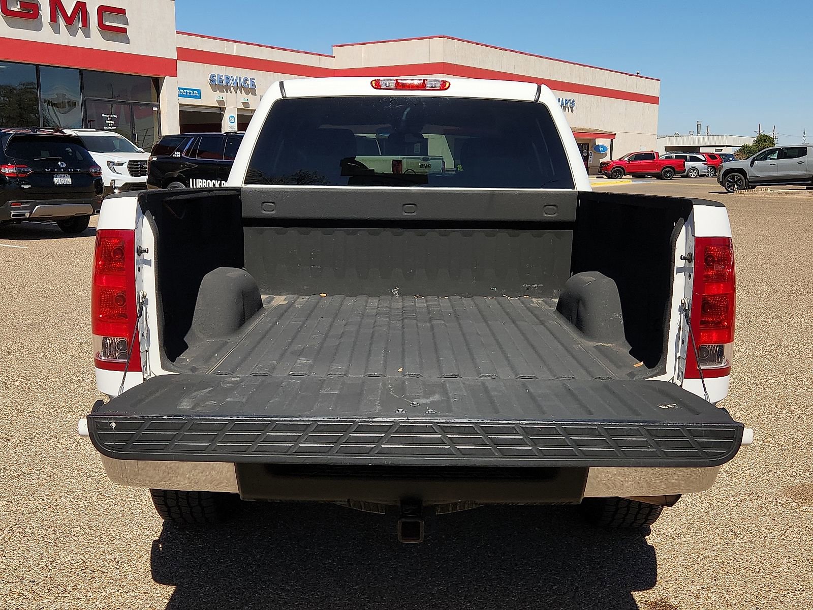 Used 2011 GMC Sierra 1500 SLE w/ Regional Value Package image 8