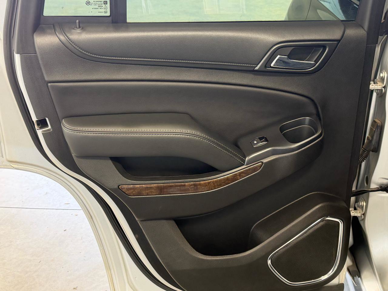 Used 2018 Chevrolet Tahoe LT AWD/4WD image 14