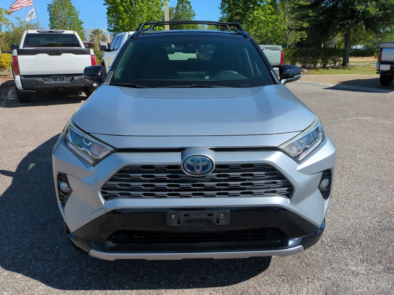 Used 2019 Toyota RAV4 XSE AWD/4WD image 9
