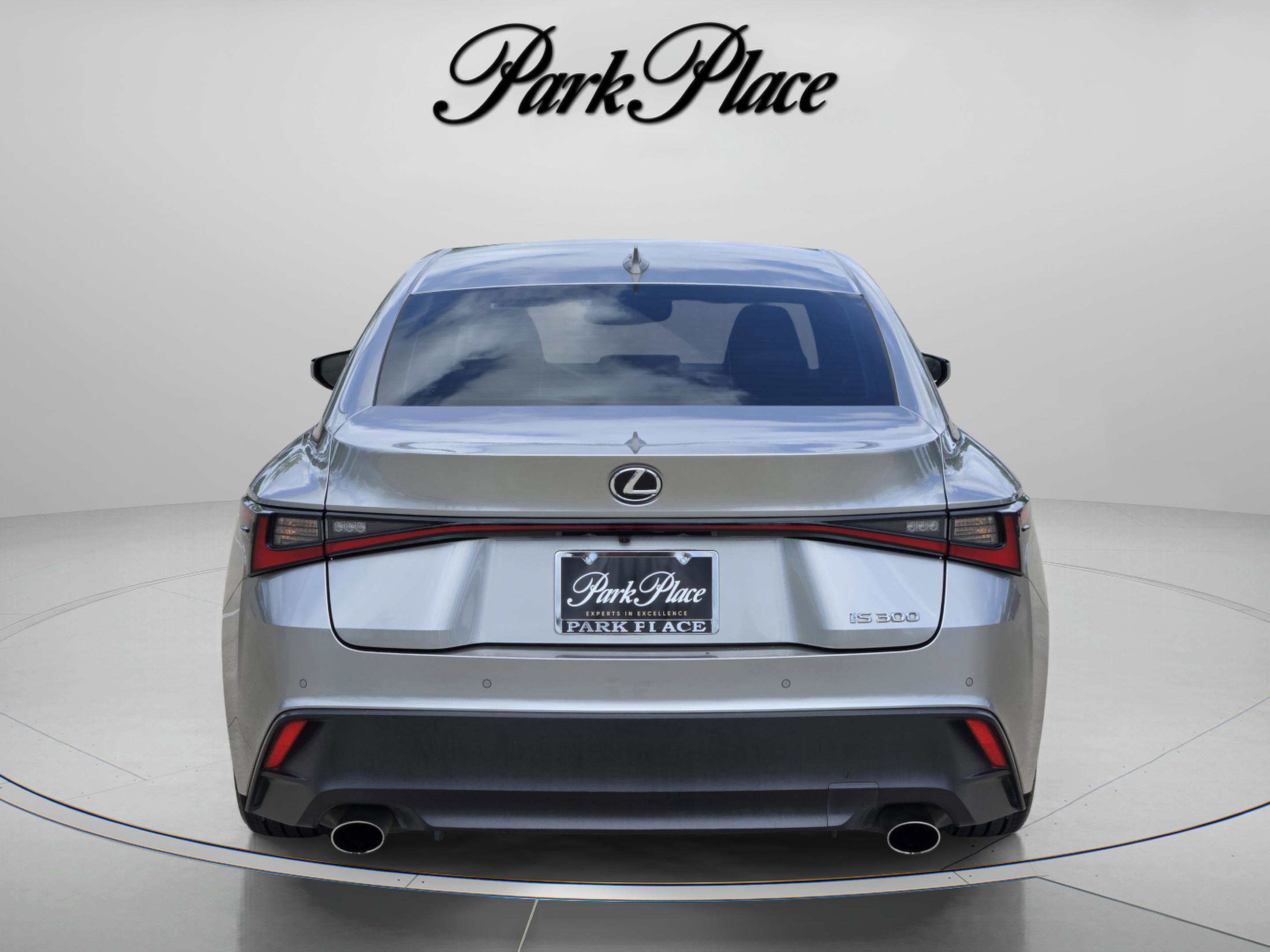 Used 2022 Lexus IS 300 w/ Premium Package image 4