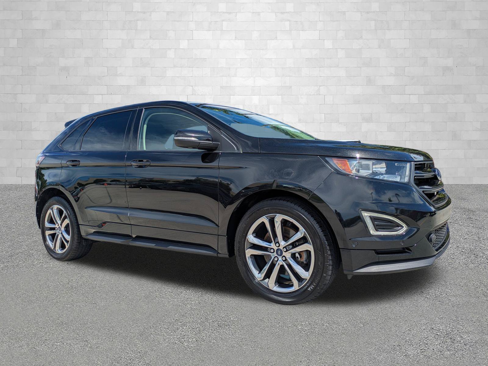 Used 2015 Ford Edge Sport w/ Equipment Group 401A AWD/4WD image 1