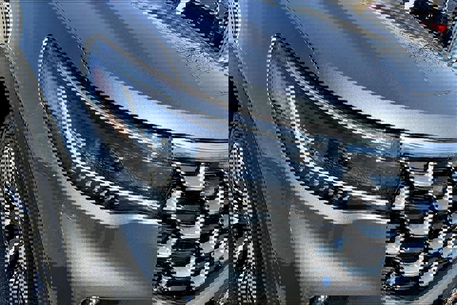 Used 2025 Ford Explorer Platinum w/ LUX Leather Package image 28