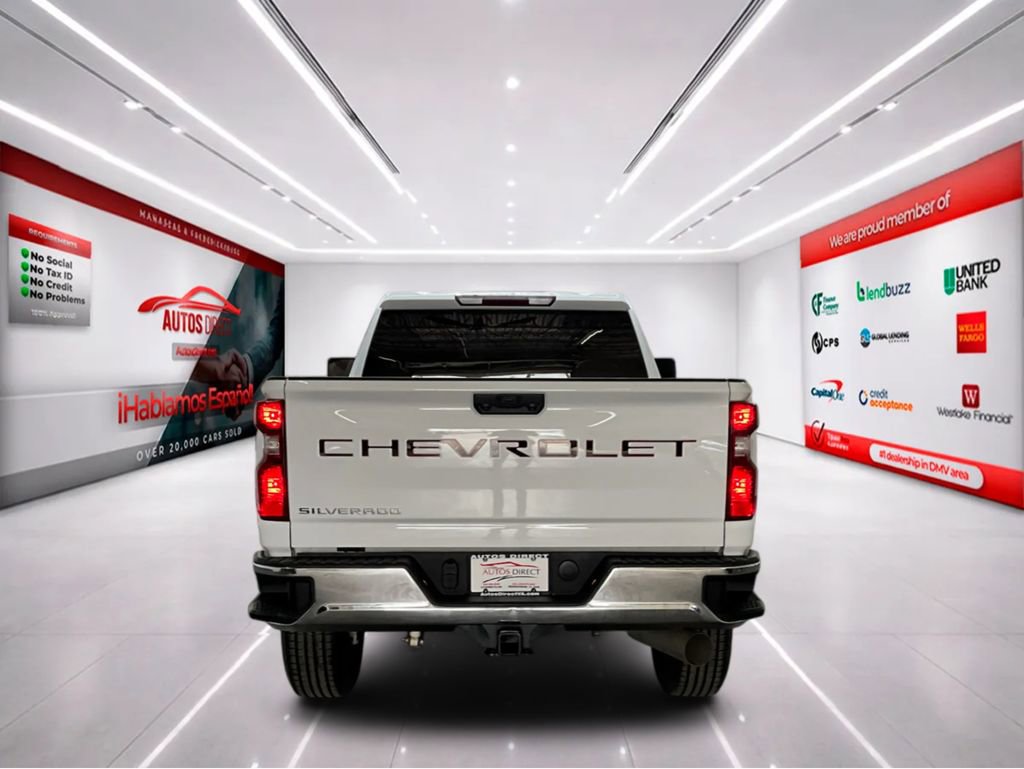 Used 2023 Chevrolet Silverado 2500 LT w/ Convenience Package image 6