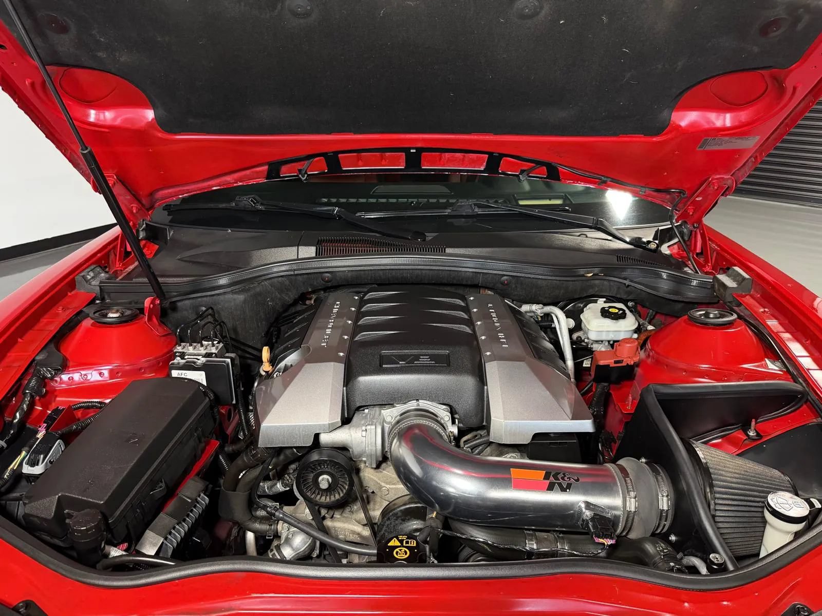 Used 2011 Chevrolet Camaro SS RWD image 8