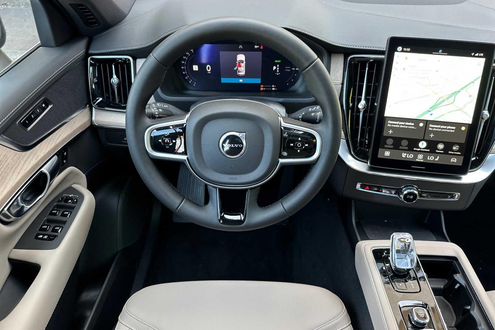 New 2026 Volvo XC90 T8 Plus AWD/4WD image 12