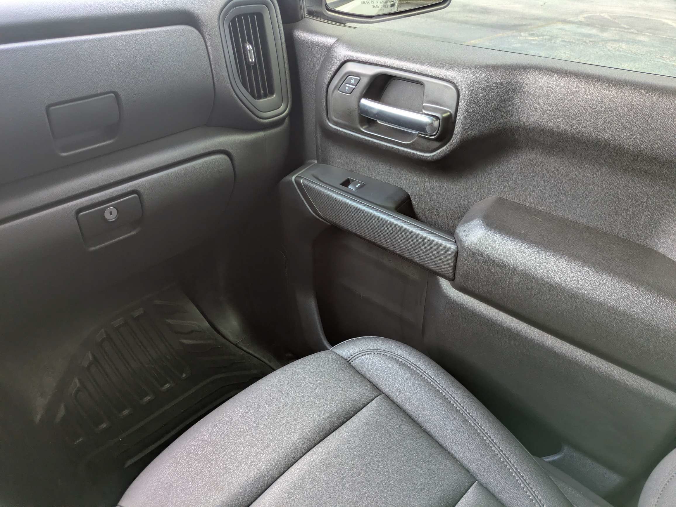 Used 2024 GMC Sierra 1500 Pro w/ Pro Value Package AWD/4WD image 9