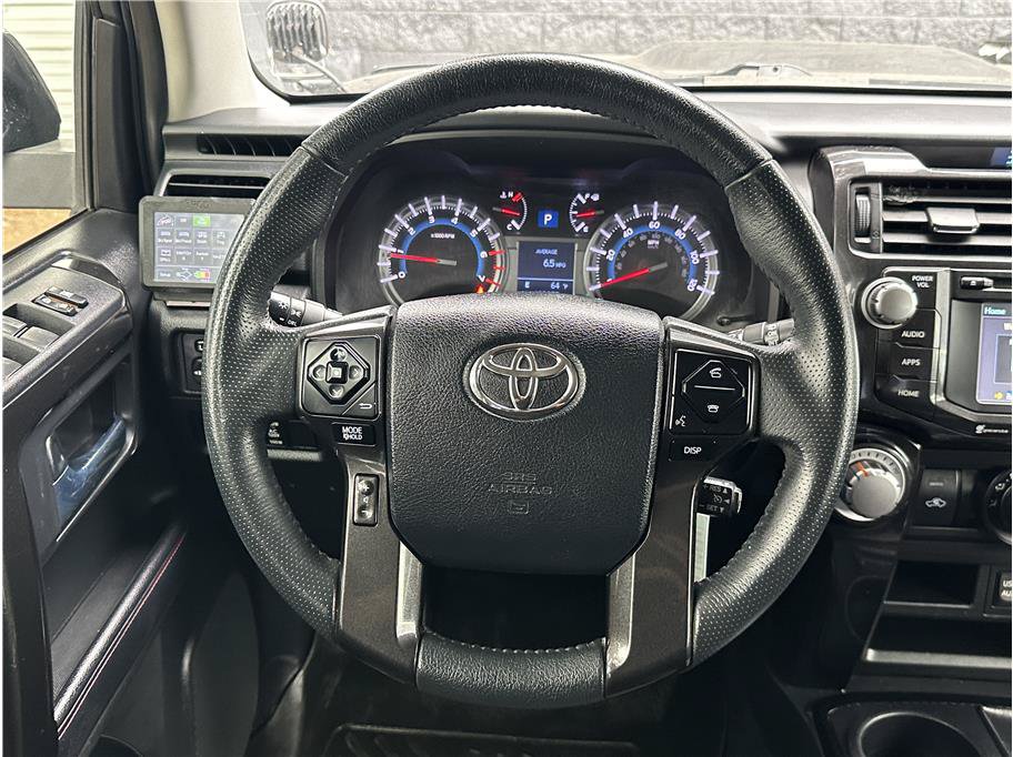 Used 2018 Toyota 4Runner TRD Off-Road AWD/4WD image 20