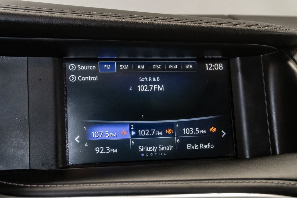 Used 2017 INFINITI QX30 Premium w/ Technology Package AWD/4WD image 20