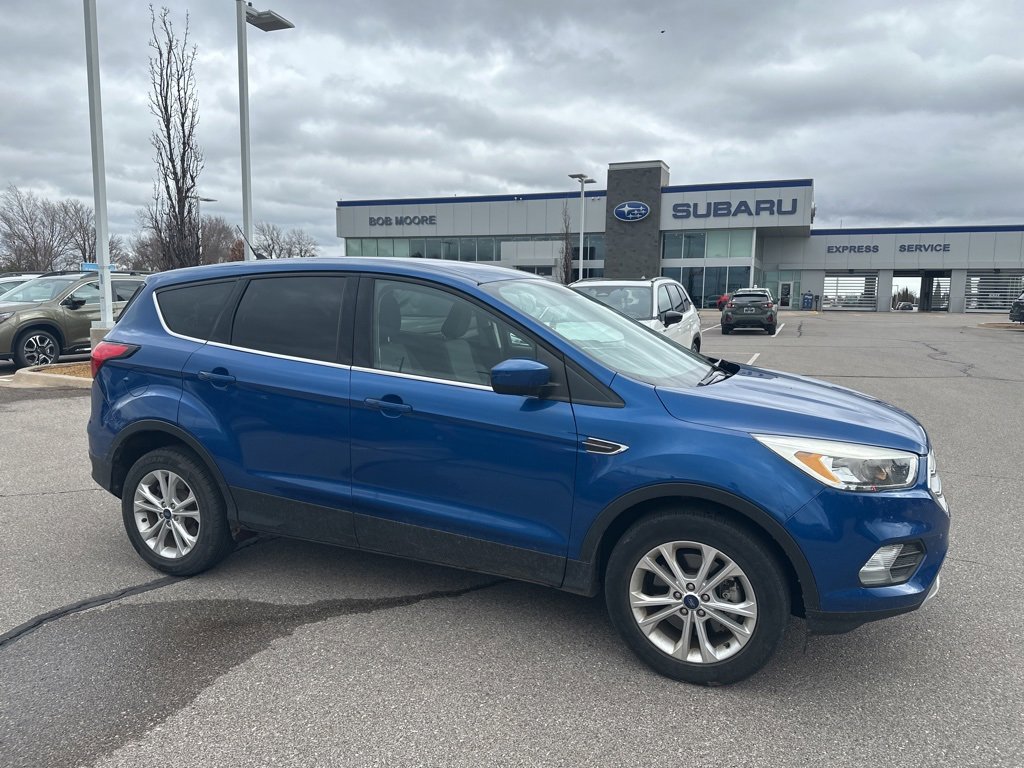 Used 2019 Ford Escape SE