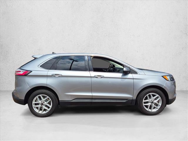 Certified 2023 Ford Edge SEL AWD/4WD image 4