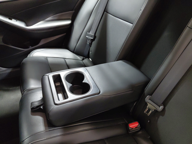 Used 2023 Nissan Maxima SV w/ Floor Mat Group FWD image 19