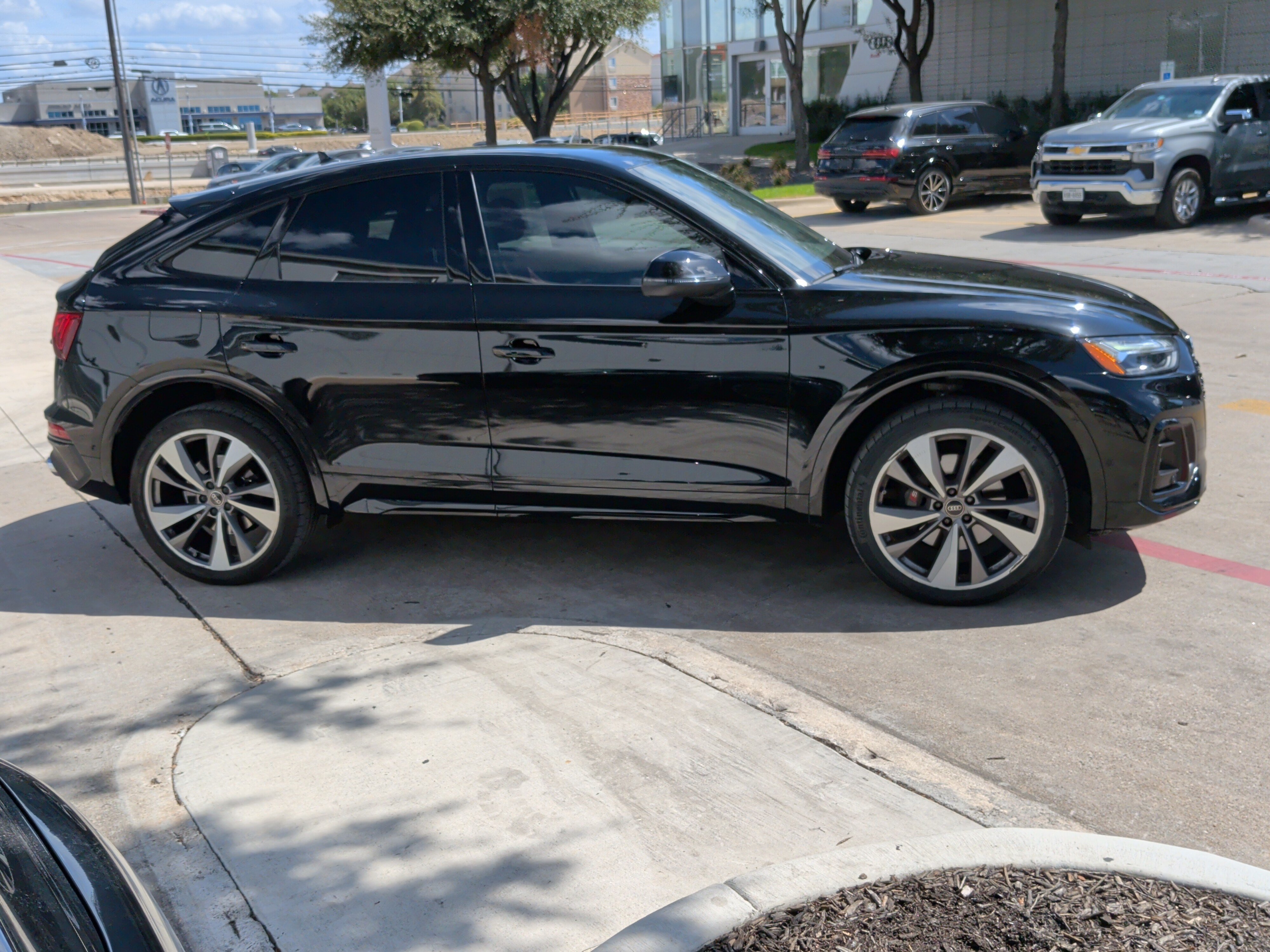 Certified 2024 Audi SQ5 Prestige w/ Prestige Package AWD/4WD image 11