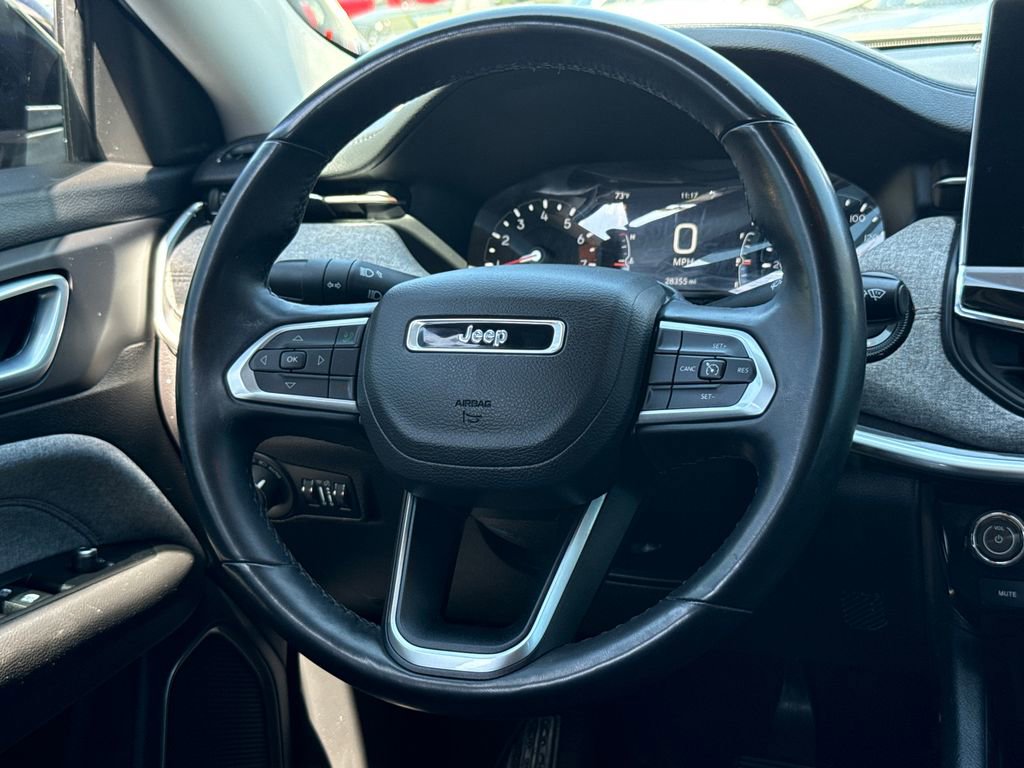 Certified 2022 Jeep Compass Latitude image 21