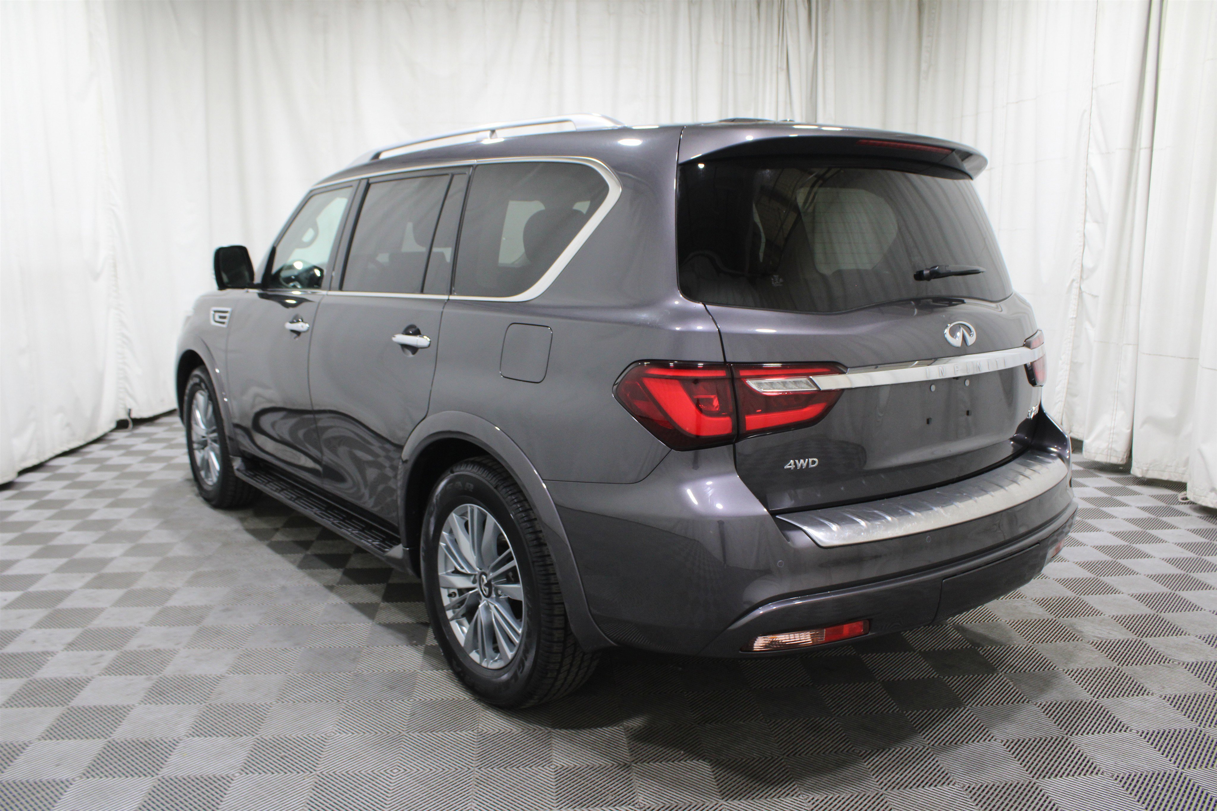 Used 2024 INFINITI QX80 Luxe image 38