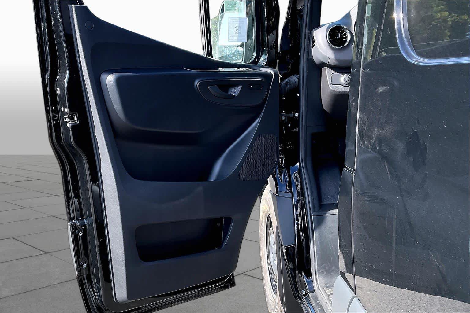 New 2026 Mercedes-Benz Sprinter 2500 image 11