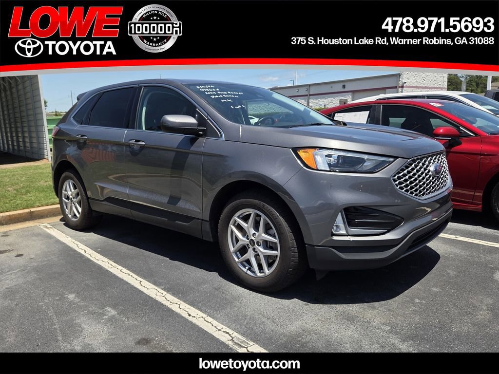 Used 2024 Ford Edge SEL w/ Convenience Package
