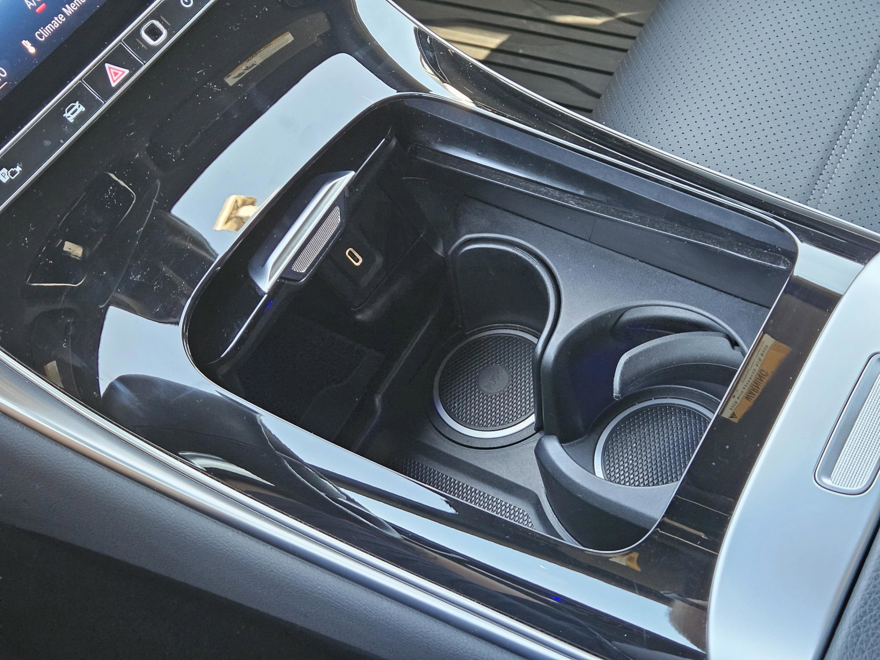 Certified 2025 Mercedes-Benz GLC 300 image 25