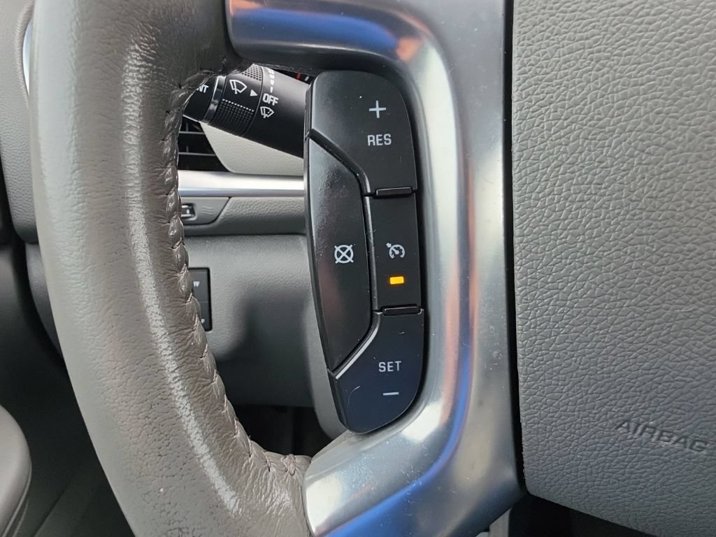 Certified 2016 Chevrolet Traverse LT FWD image 11