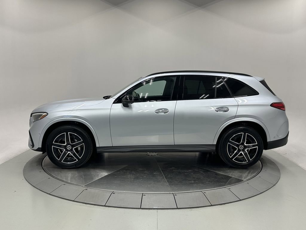 Certified 2024 Mercedes-Benz GLC 300 4MATIC image 4