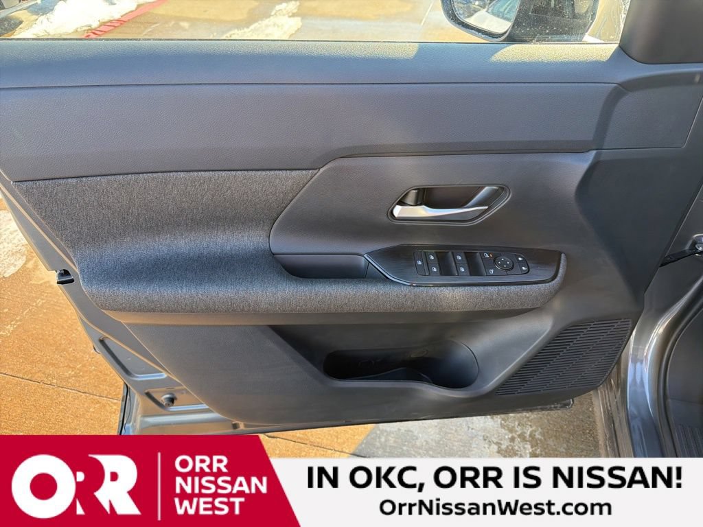 New 2026 Nissan Kicks SV w/ SV Premium Package AWD/4WD image 13
