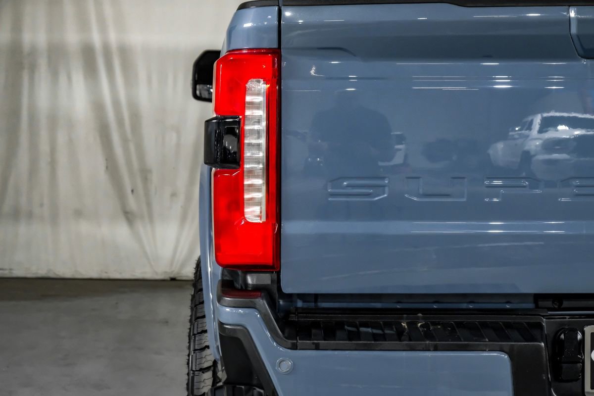 Used 2023 Ford F350 Lariat w/ Lariat Ultimate Package AWD/4WD image 44