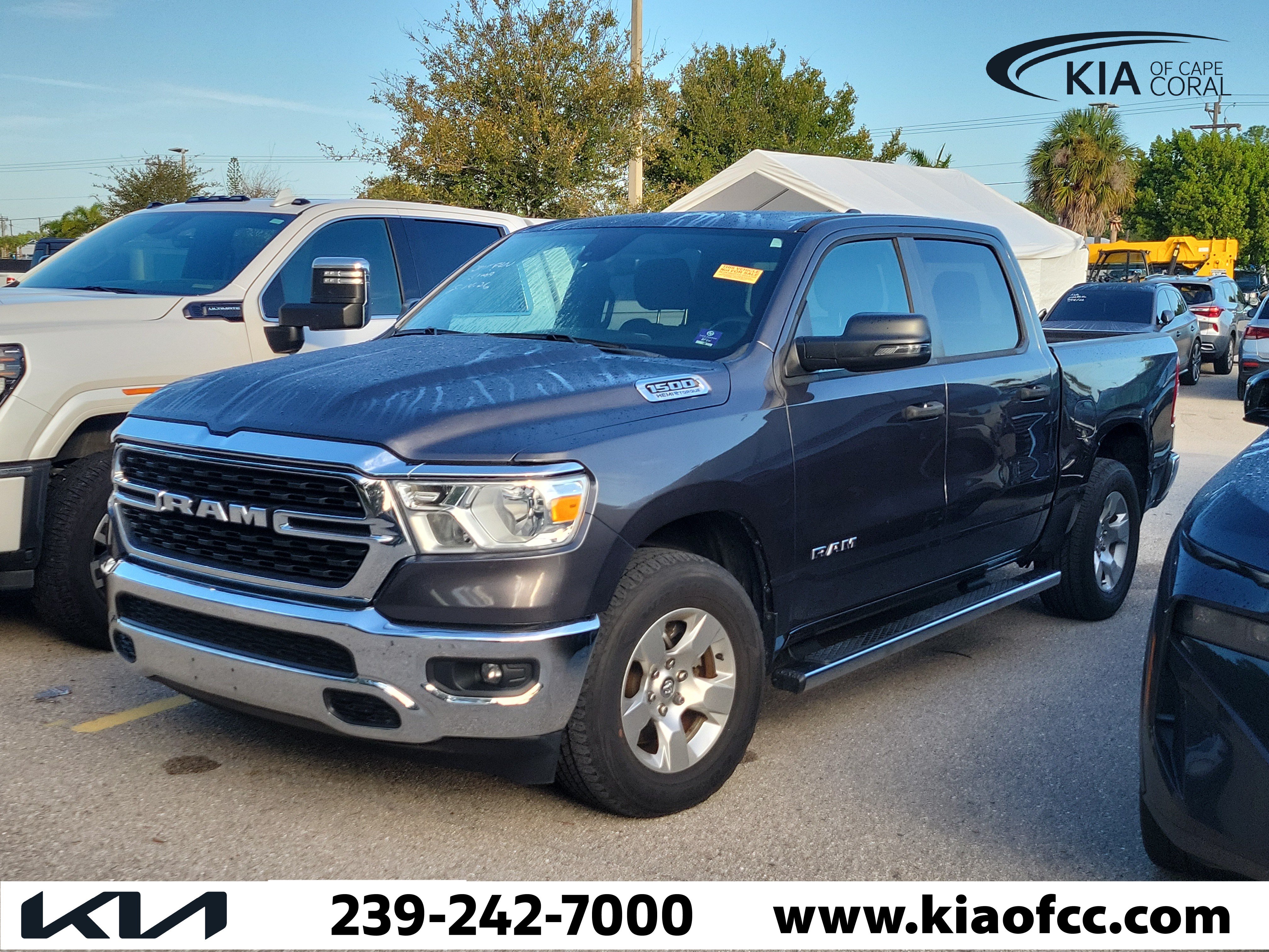 Used 2023 RAM 1500 Big Horn AWD/4WD image 3