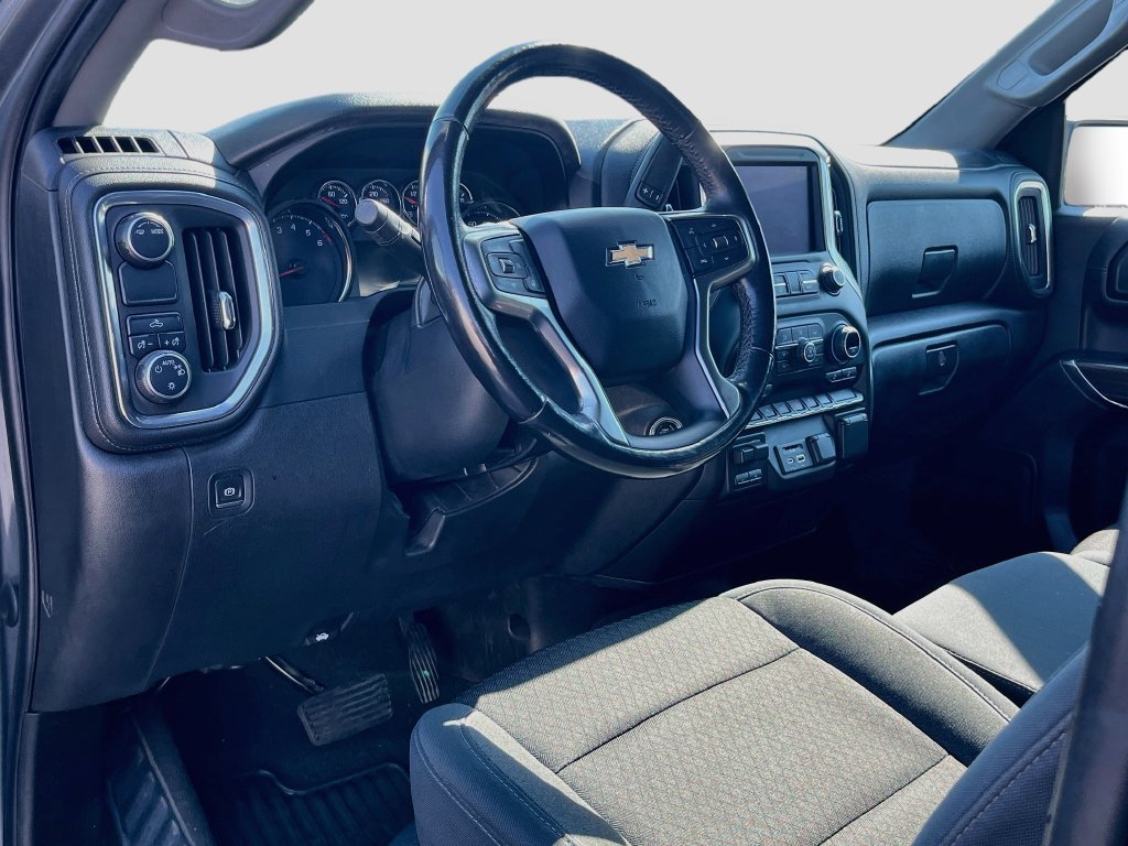 Used 2021 Chevrolet Silverado 1500 LT w/ Texas Edition Plus RWD image 9